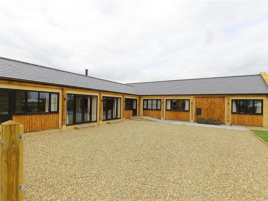 فيلا Park Stables Wyck Rissington المظهر الخارجي الصورة